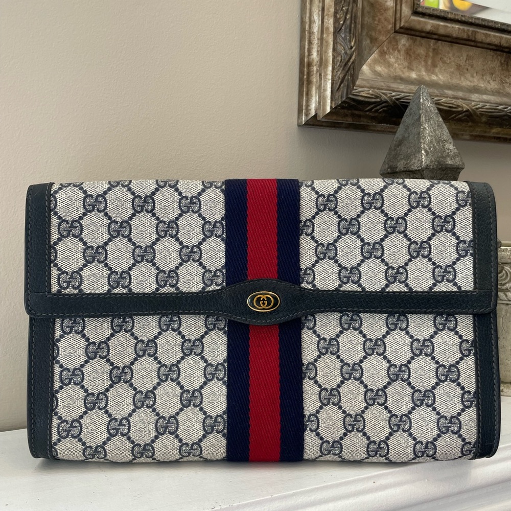 💕Vintage Gucci Clutch